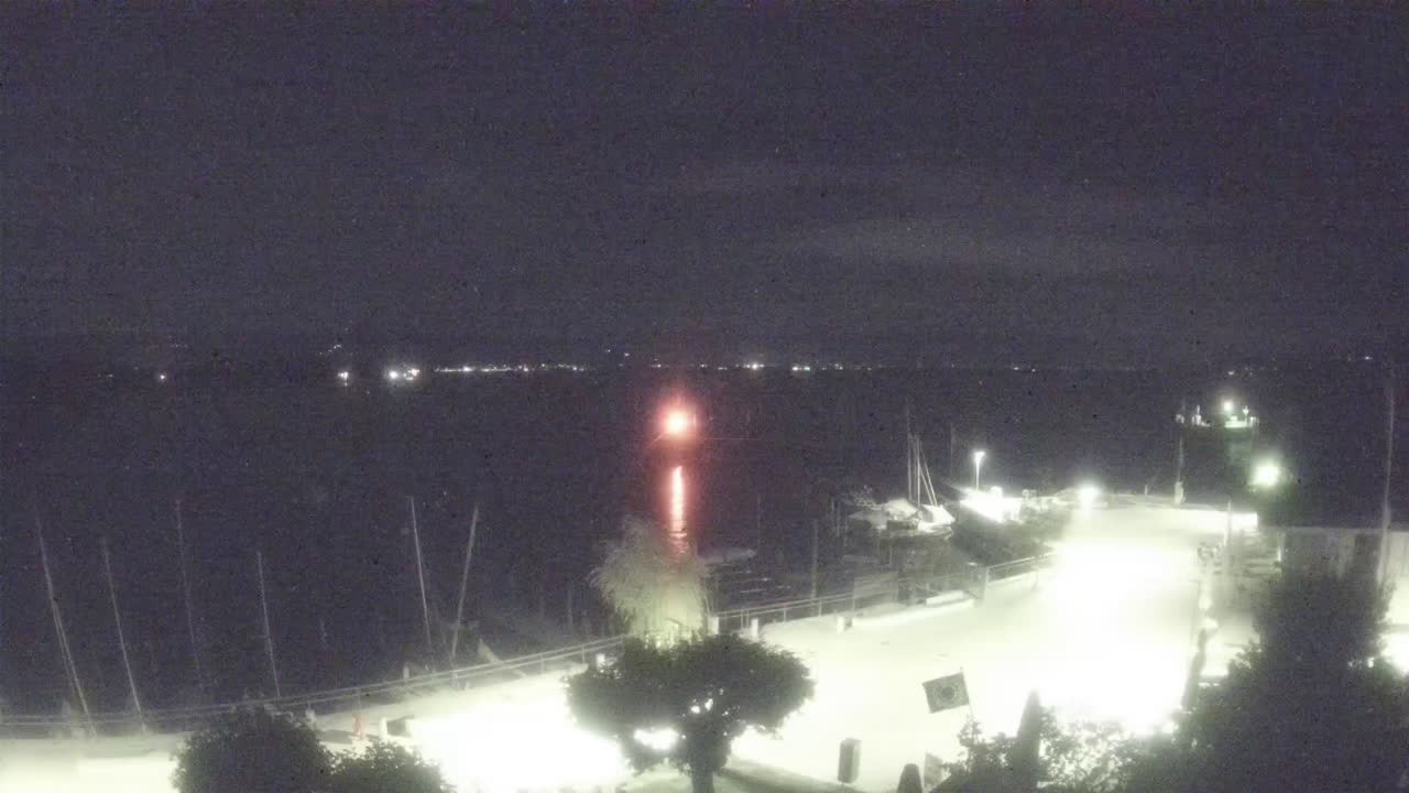 Archived image Webcam Wasserburg on Lake Constance