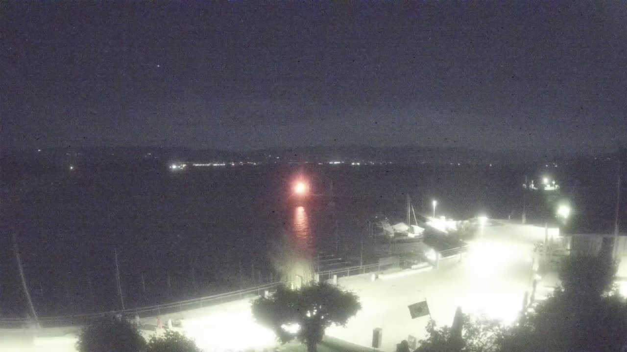 Archived image Webcam Wasserburg on Lake Constance