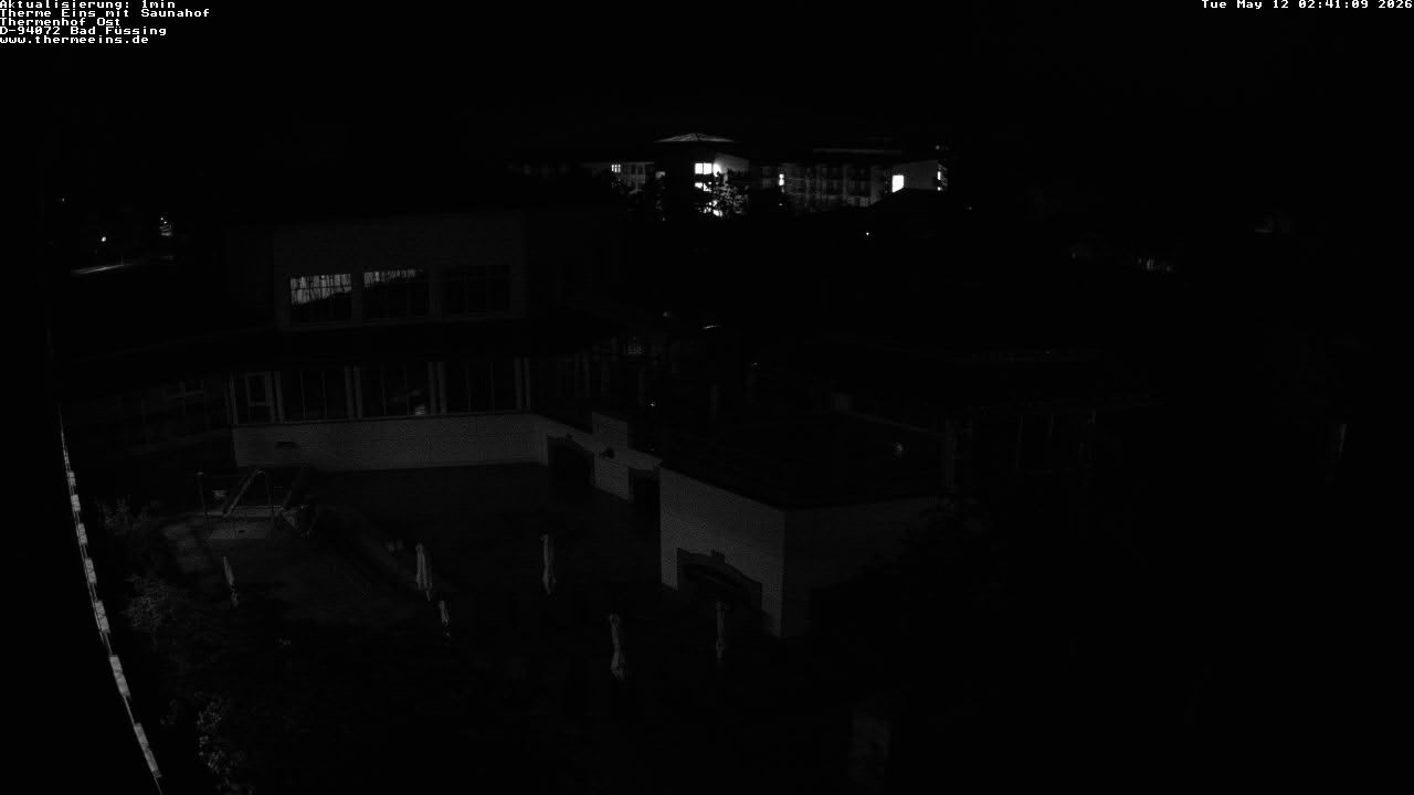Archived image Webcam Bad Füssing: Thermal Bath 1 - East