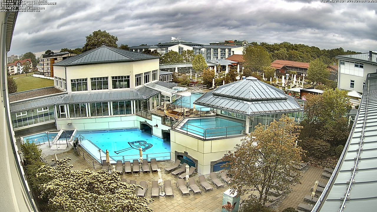 Archived image Webcam Bad Füssing: Thermal Bath 1 - East