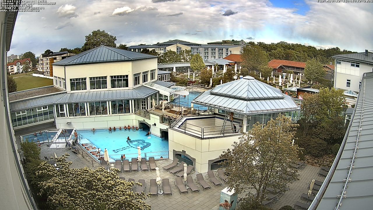 Archived image Webcam Bad Füssing: Thermal Bath 1 - East