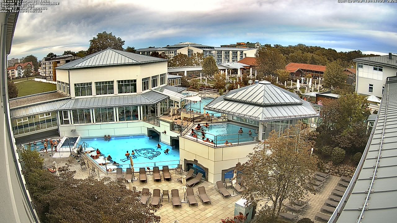 Archiv Foto Webcam Bad Füssing: Therme Eins - Thermenhof Ost