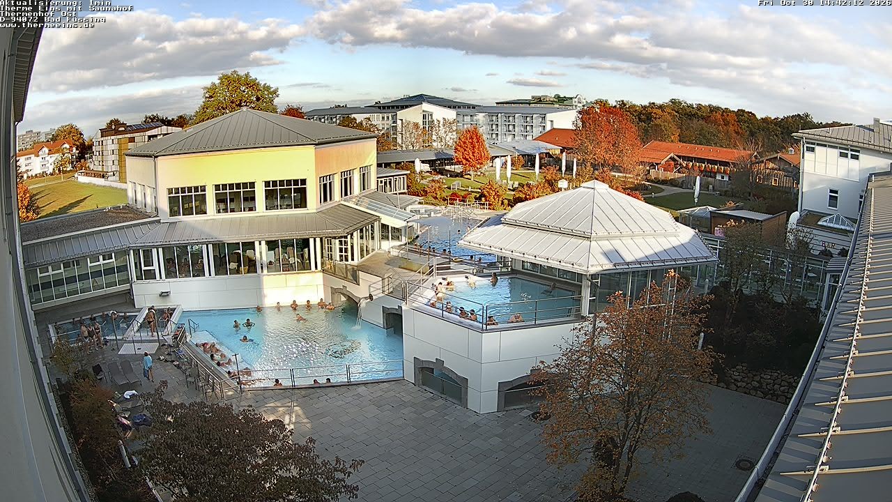 Archived image Webcam Bad Füssing: Thermal Bath 1 - East