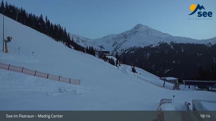 Archived image Webcam See - View from Medrig Center