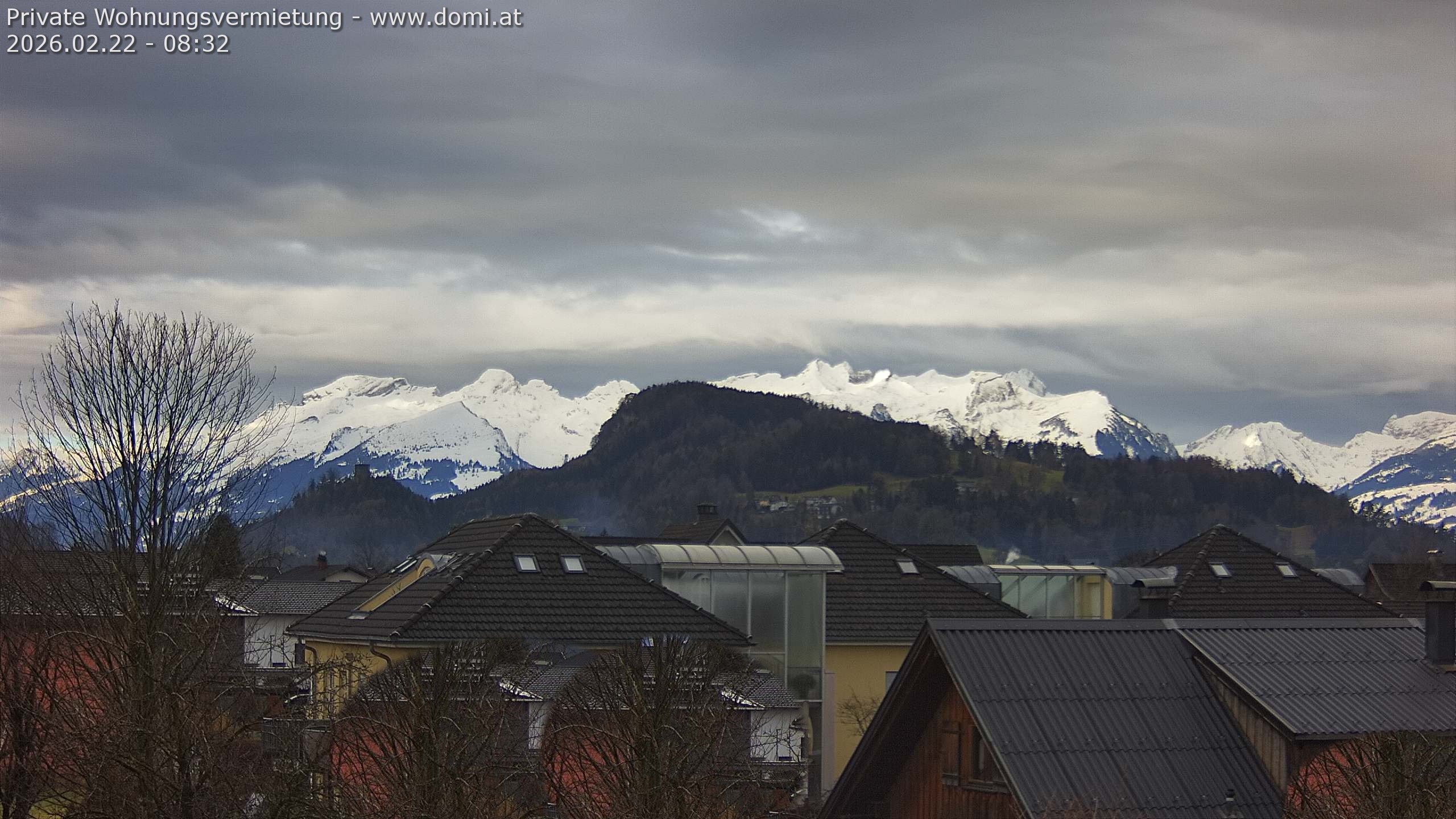 Archived image Webcam View of Alvier and Fulfirst from Gisingen in Feldkirch