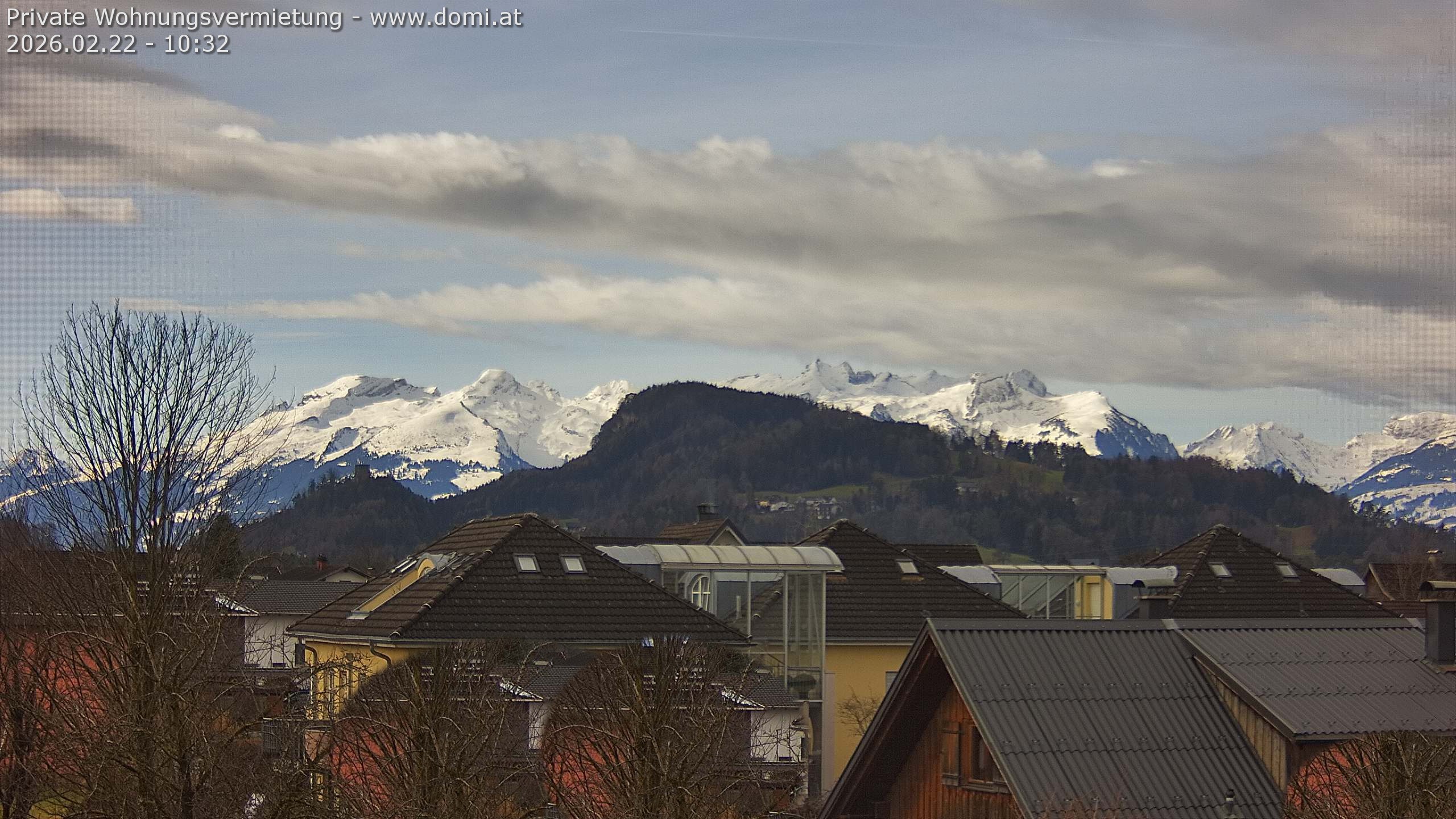 Archived image Webcam View of Alvier and Fulfirst from Gisingen in Feldkirch