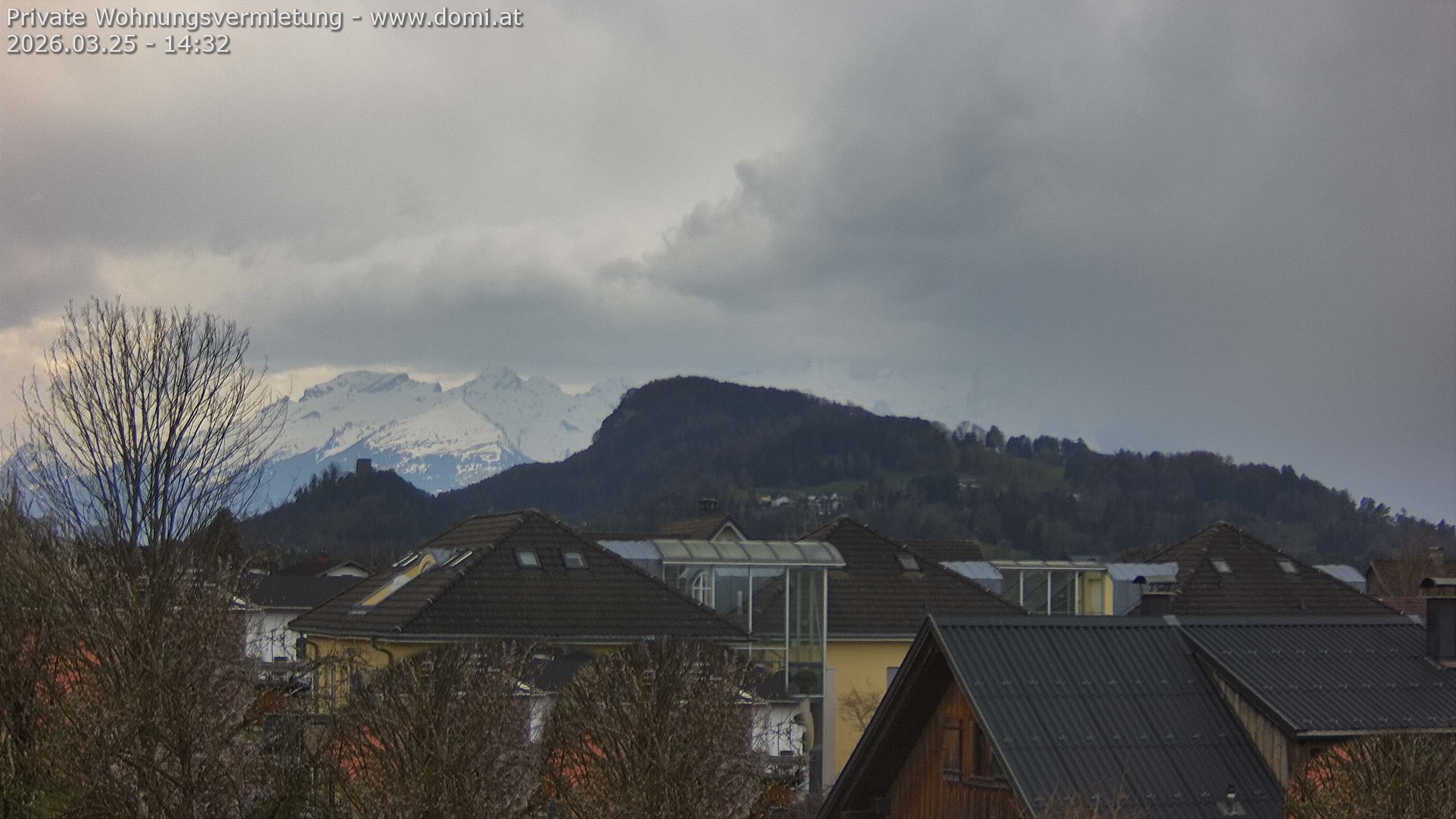 Archived image Webcam View of Alvier and Fulfirst from Gisingen in Feldkirch