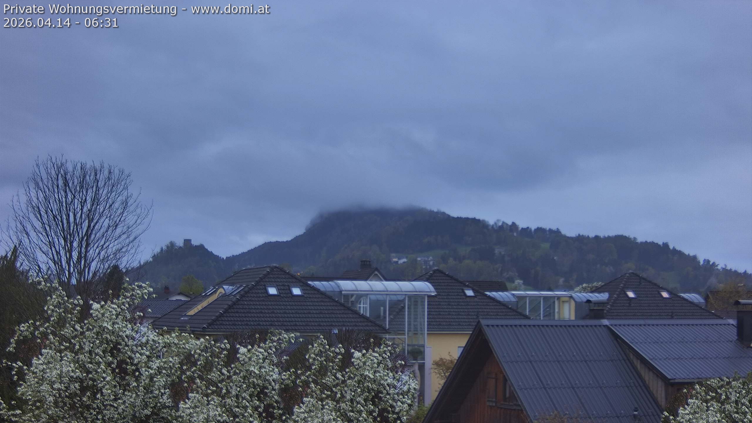 Archived image Webcam View of Alvier and Fulfirst from Gisingen in Feldkirch