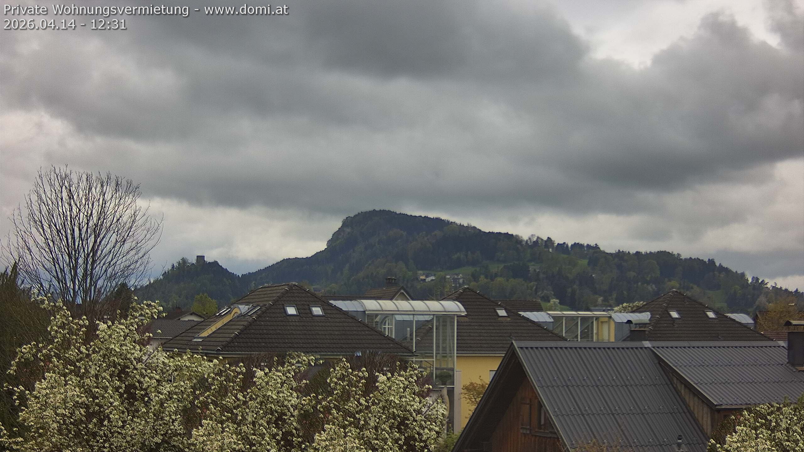 Archived image Webcam View of Alvier and Fulfirst from Gisingen in Feldkirch