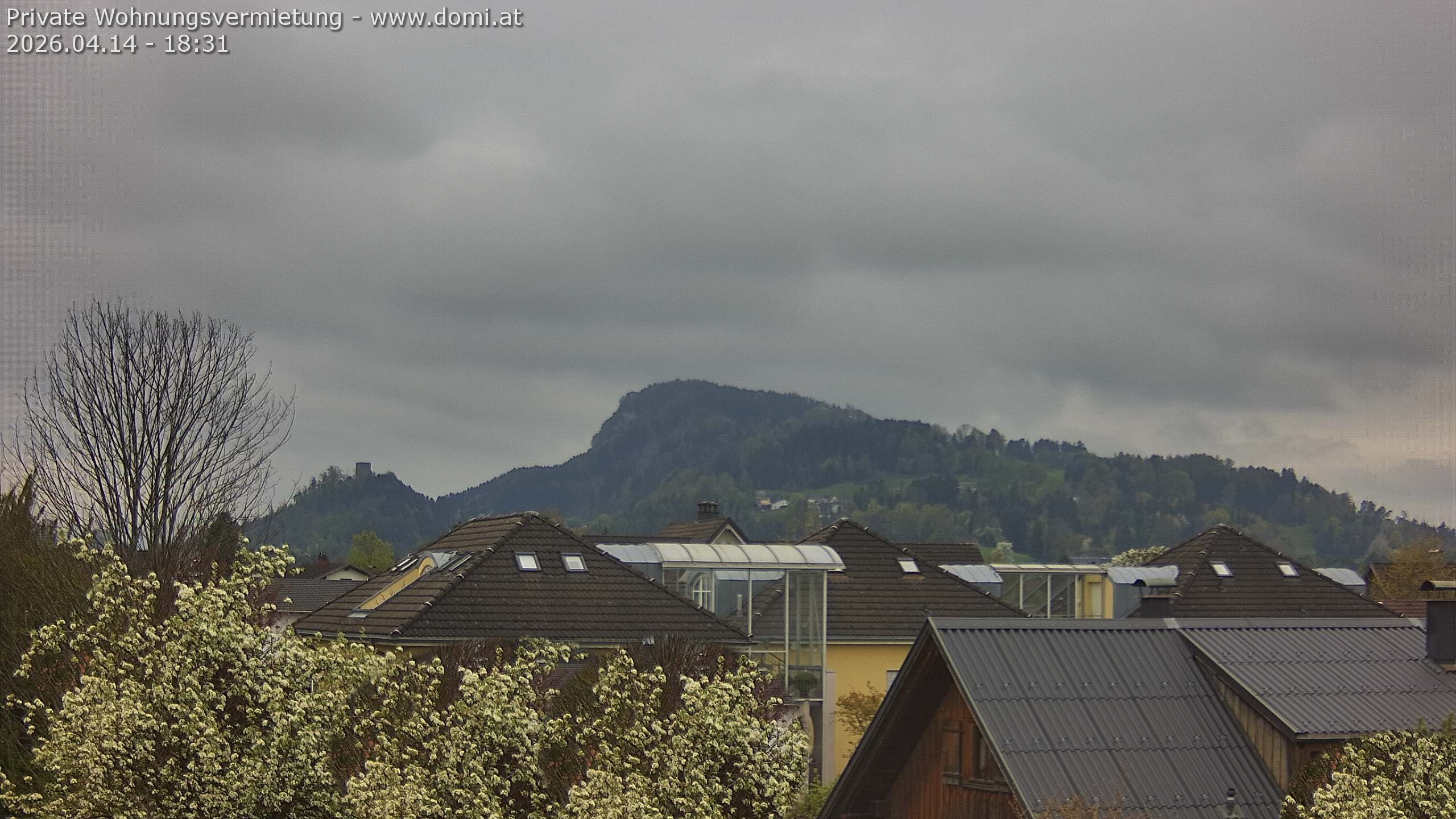 Archived image Webcam View of Alvier and Fulfirst from Gisingen in Feldkirch