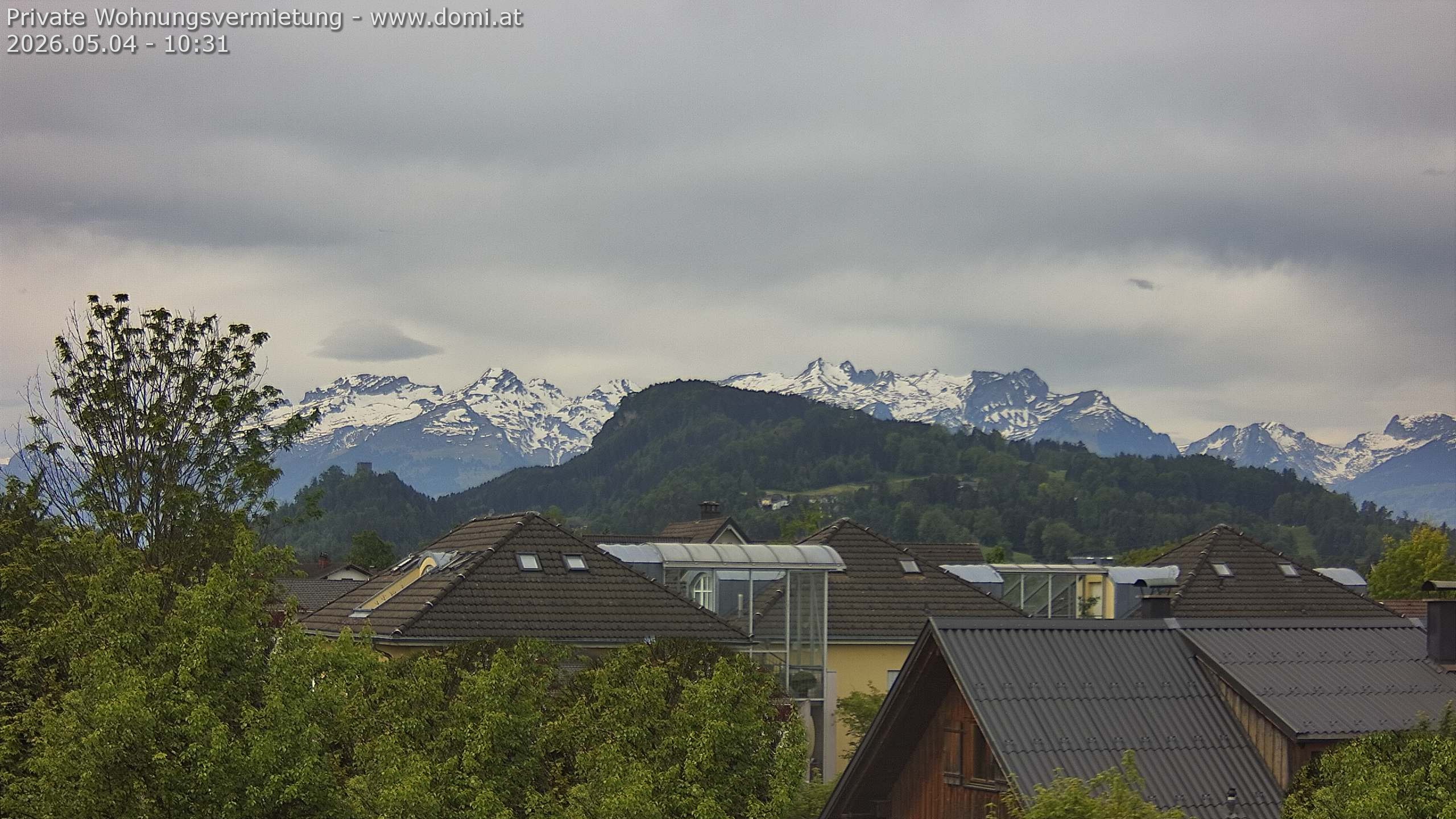 Archived image Webcam View of Alvier and Fulfirst from Gisingen in Feldkirch