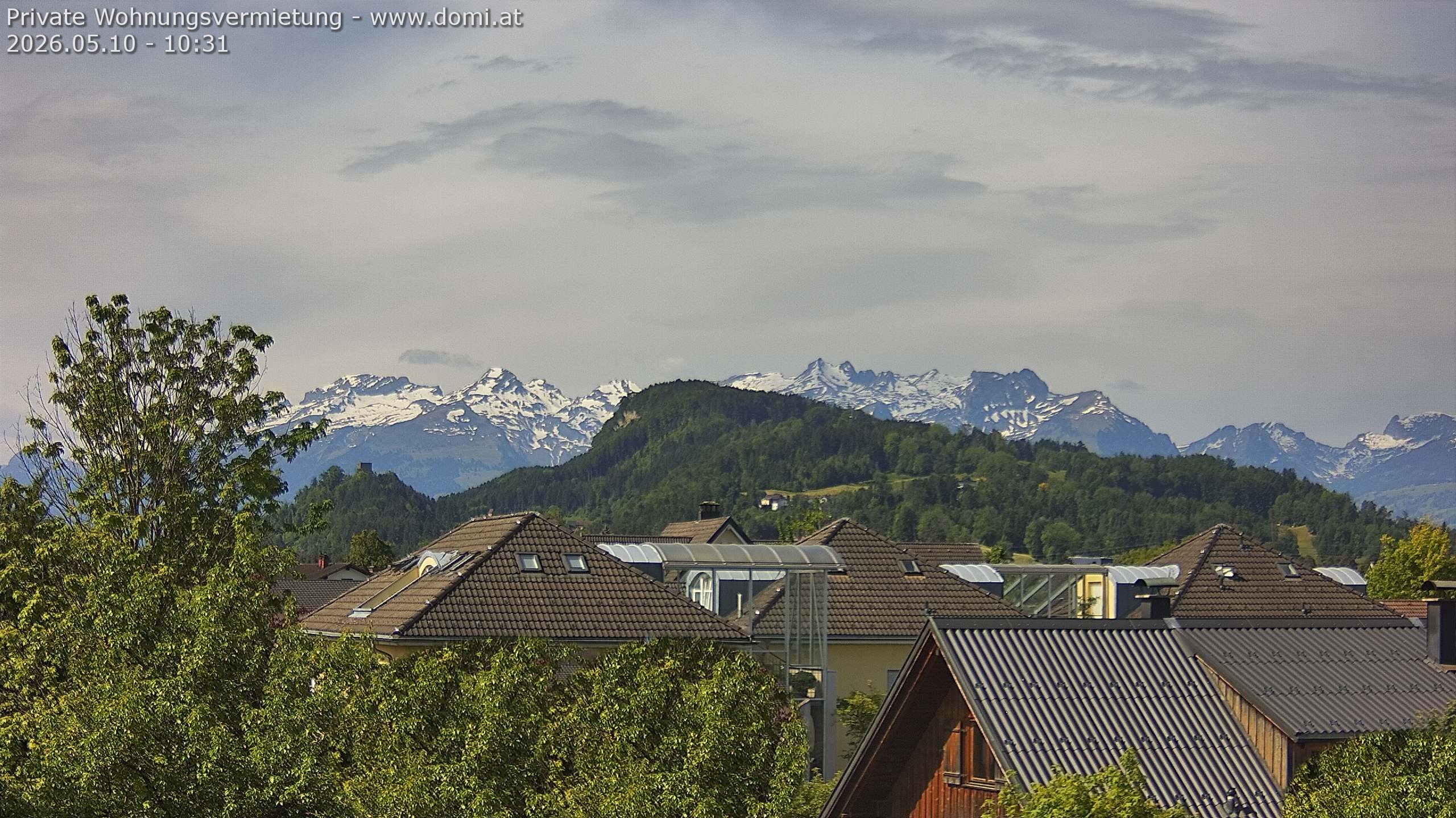 Archived image Webcam View of Alvier and Fulfirst from Gisingen in Feldkirch