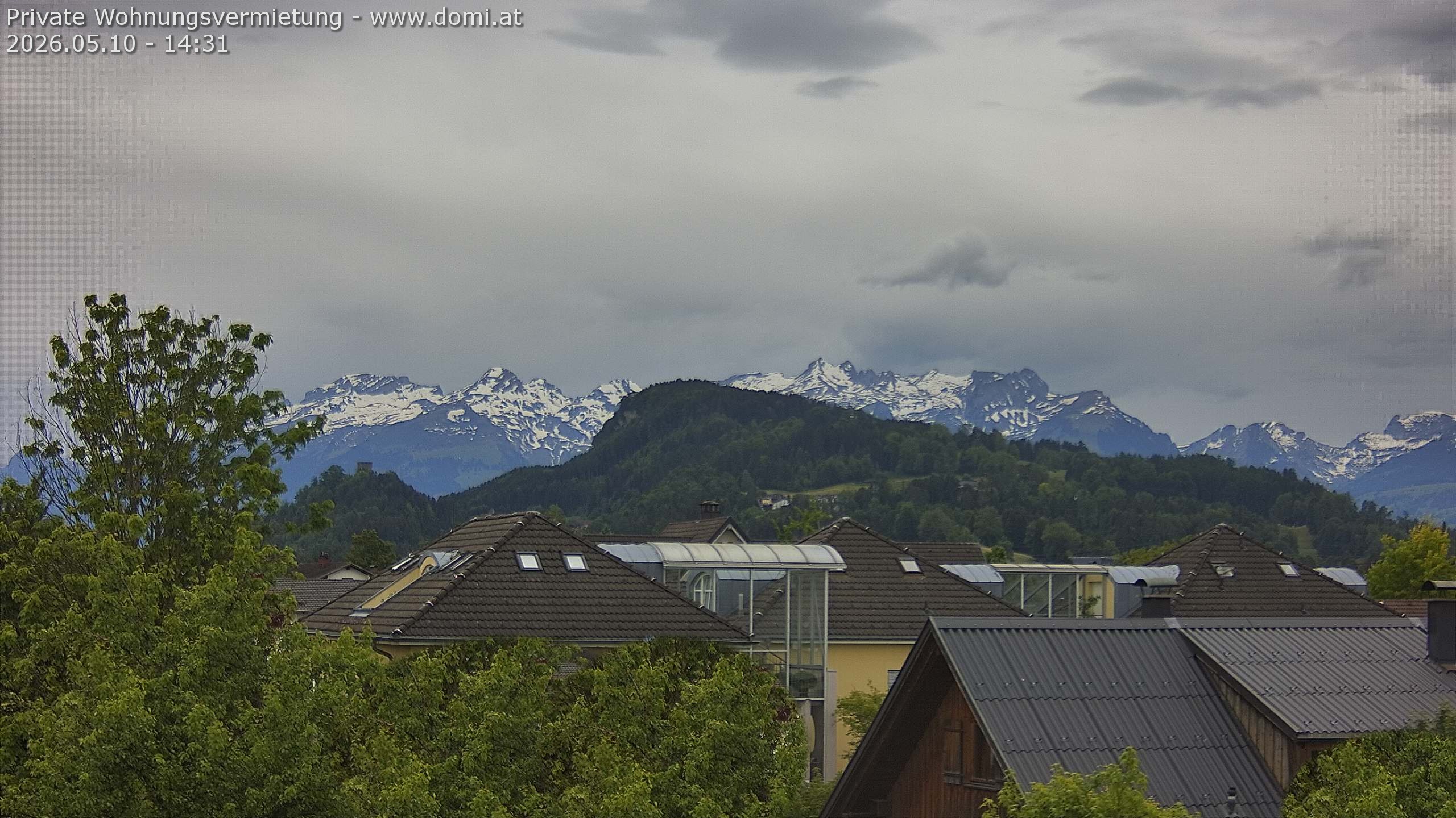 Archived image Webcam View of Alvier and Fulfirst from Gisingen in Feldkirch