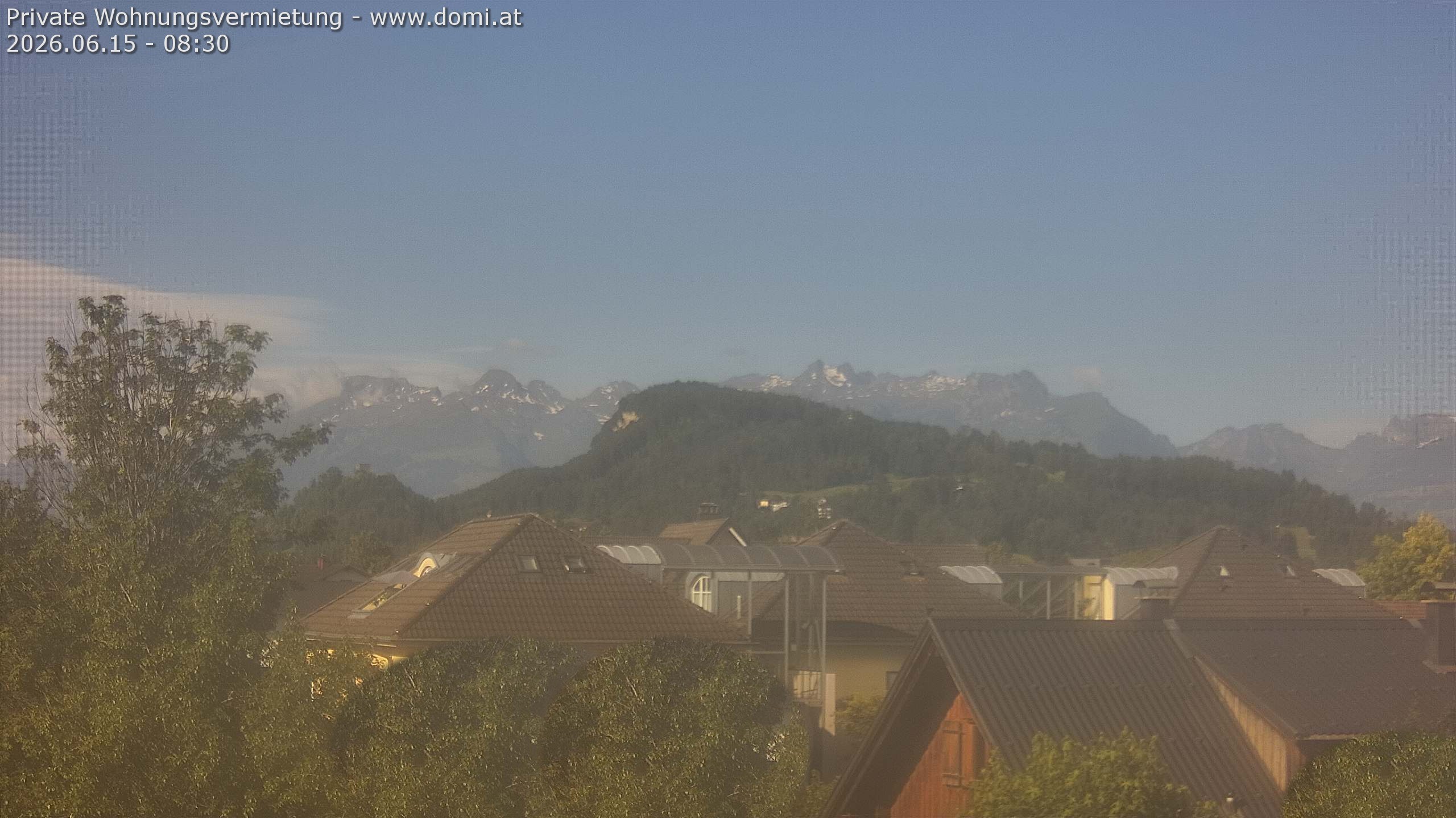 Archived image Webcam View of Alvier and Fulfirst from Gisingen in Feldkirch