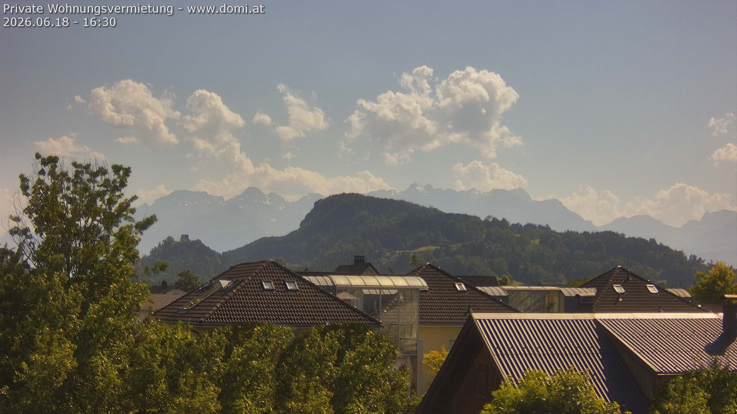 Archived image Webcam View of Alvier and Fulfirst from Gisingen in Feldkirch