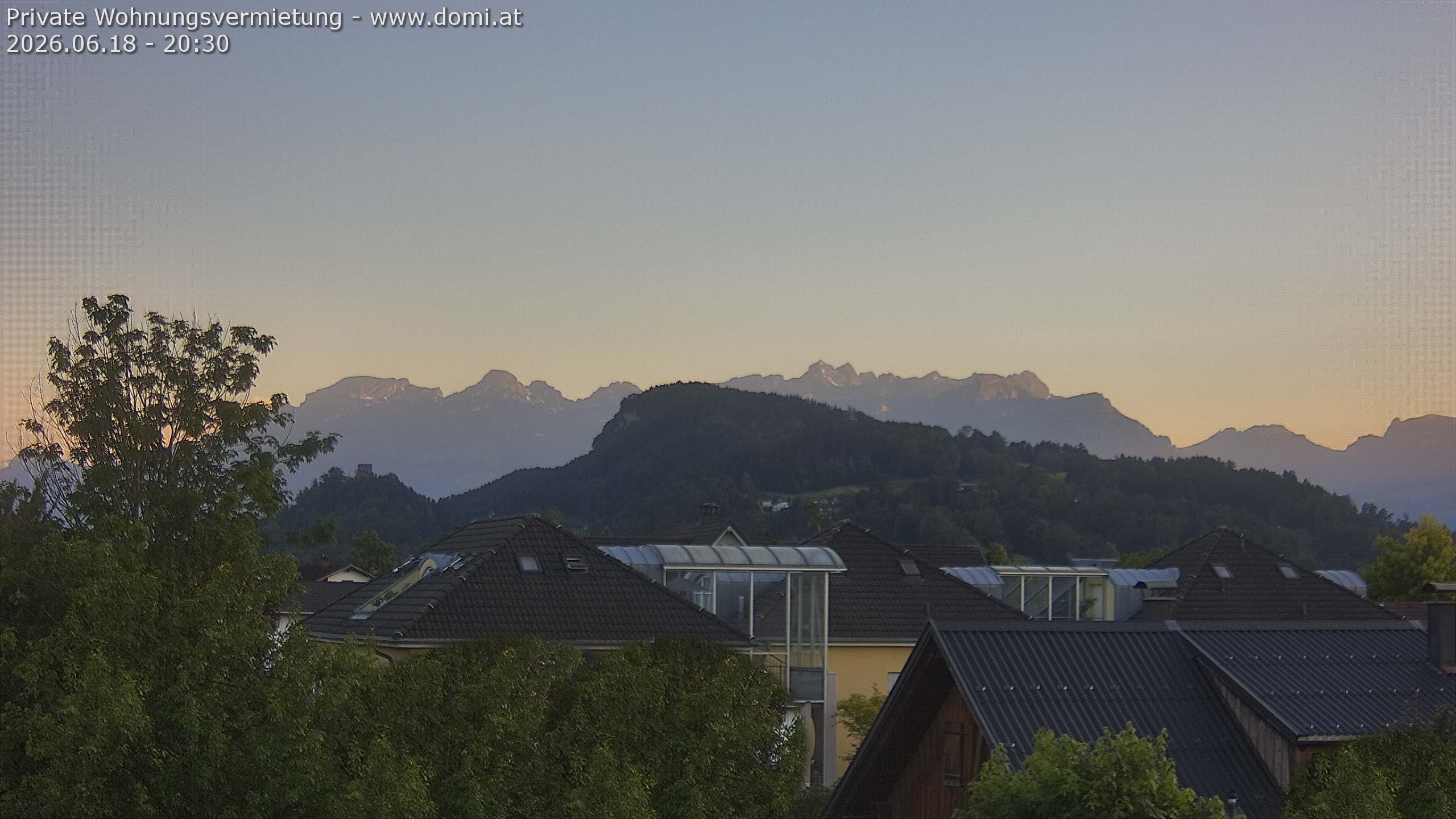 Archived image Webcam View of Alvier and Fulfirst from Gisingen in Feldkirch