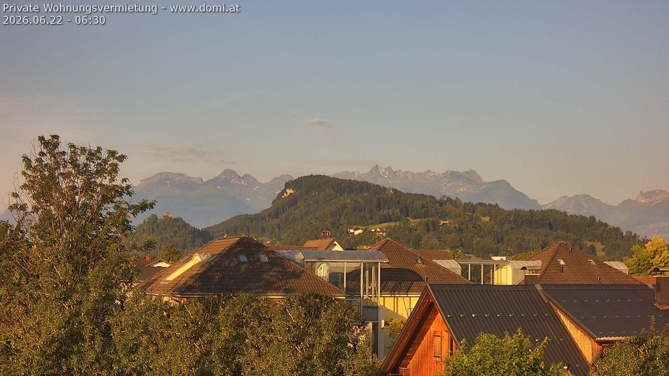 Archived image Webcam View of Alvier and Fulfirst from Gisingen in Feldkirch