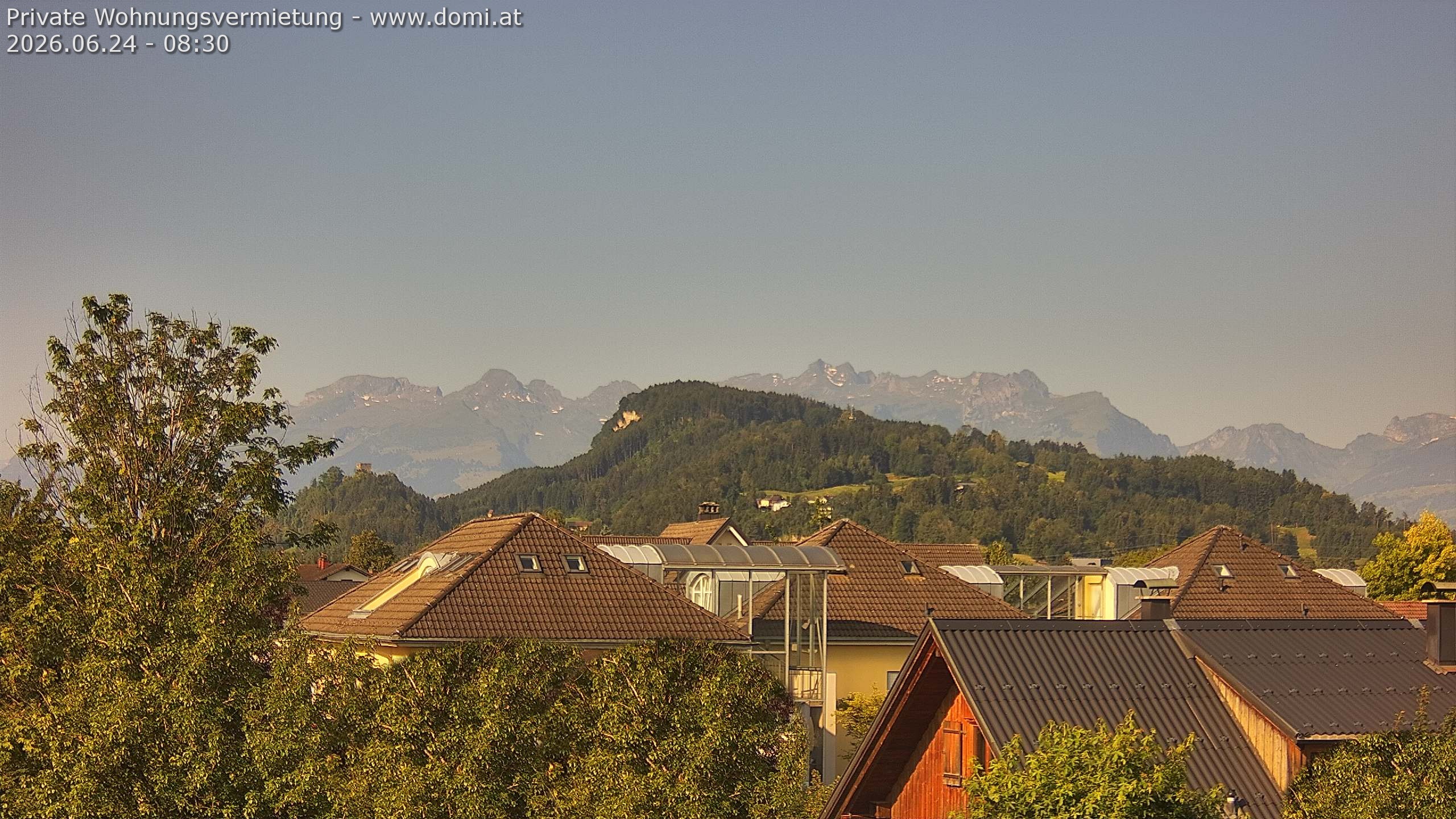 Archived image Webcam View of Alvier and Fulfirst from Gisingen in Feldkirch