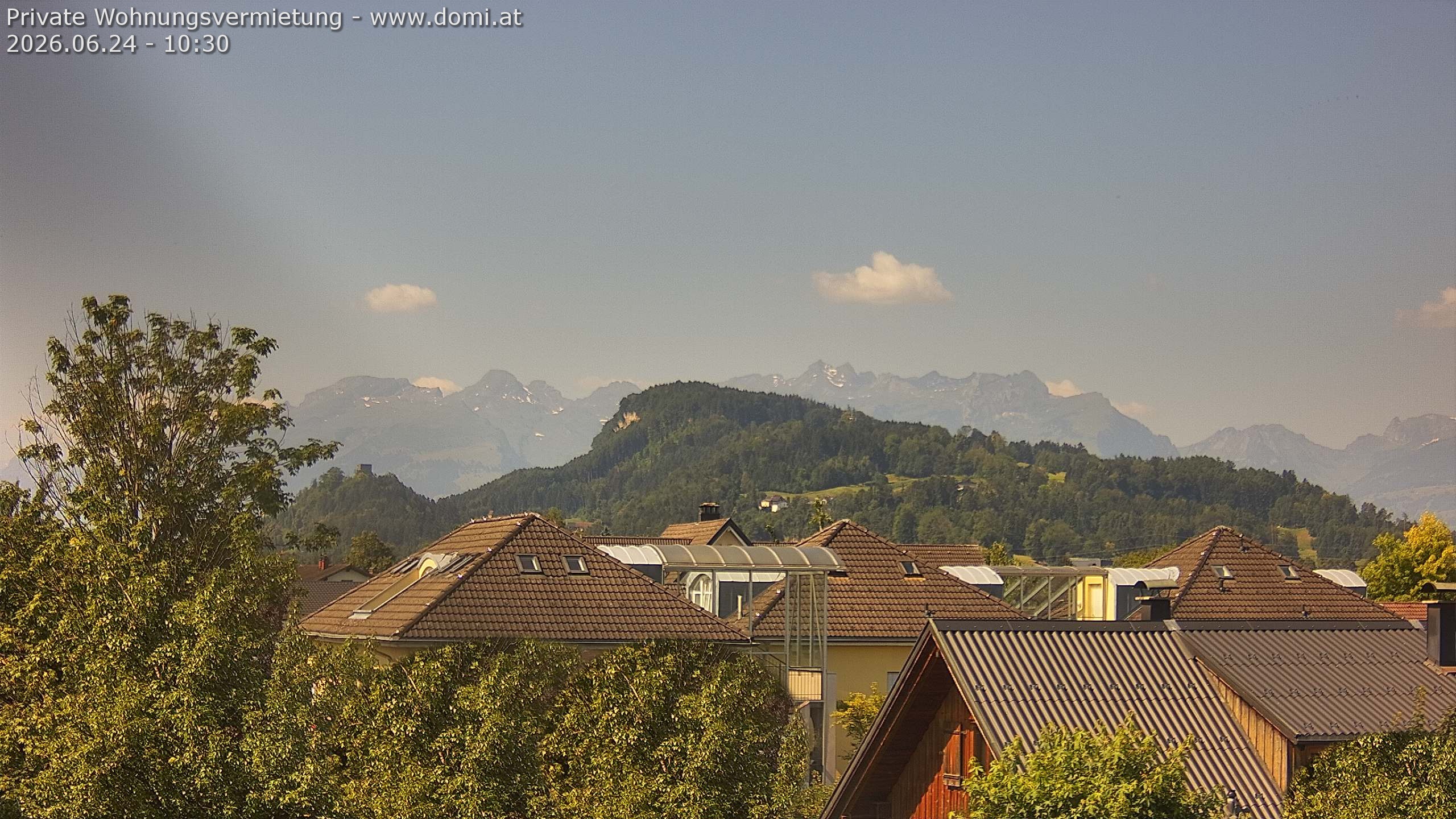 Archived image Webcam View of Alvier and Fulfirst from Gisingen in Feldkirch