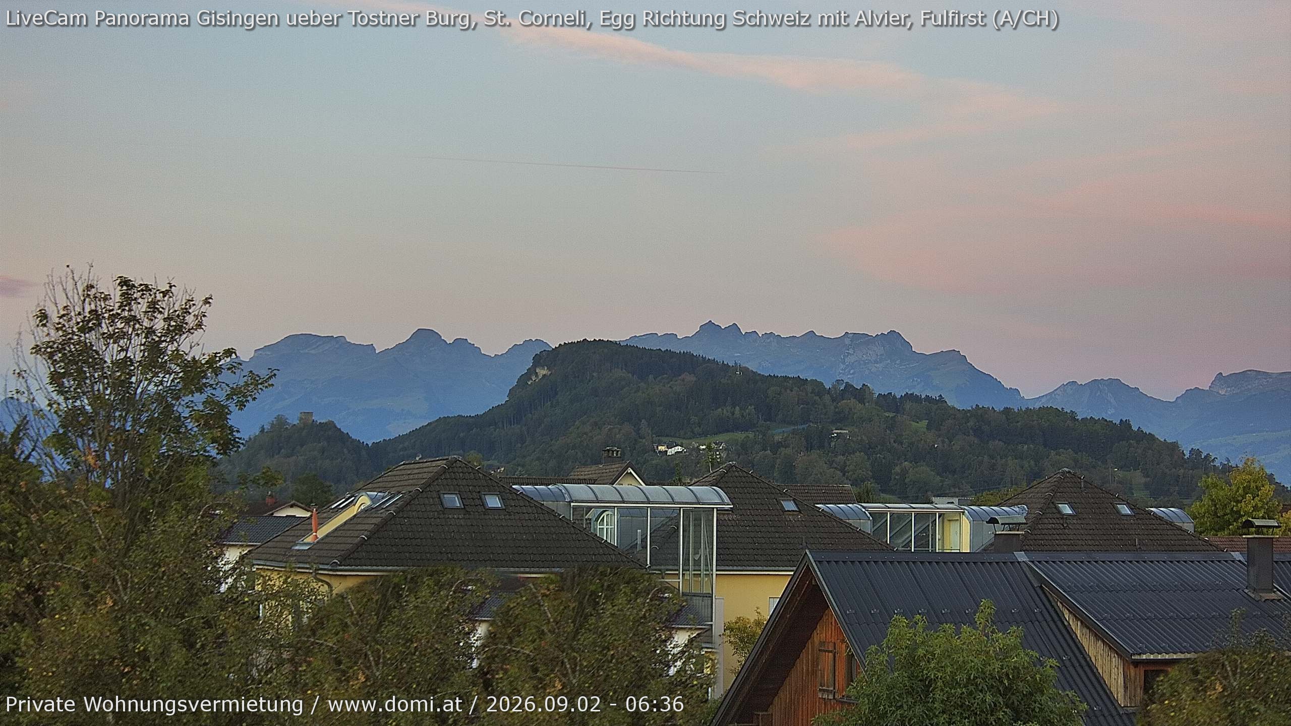 Archived image Webcam View of Alvier and Fulfirst from Gisingen in Feldkirch