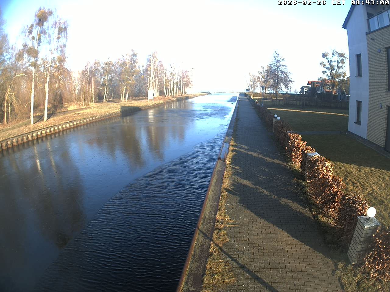 Archived image Webcam Canal Müritz - Claassee