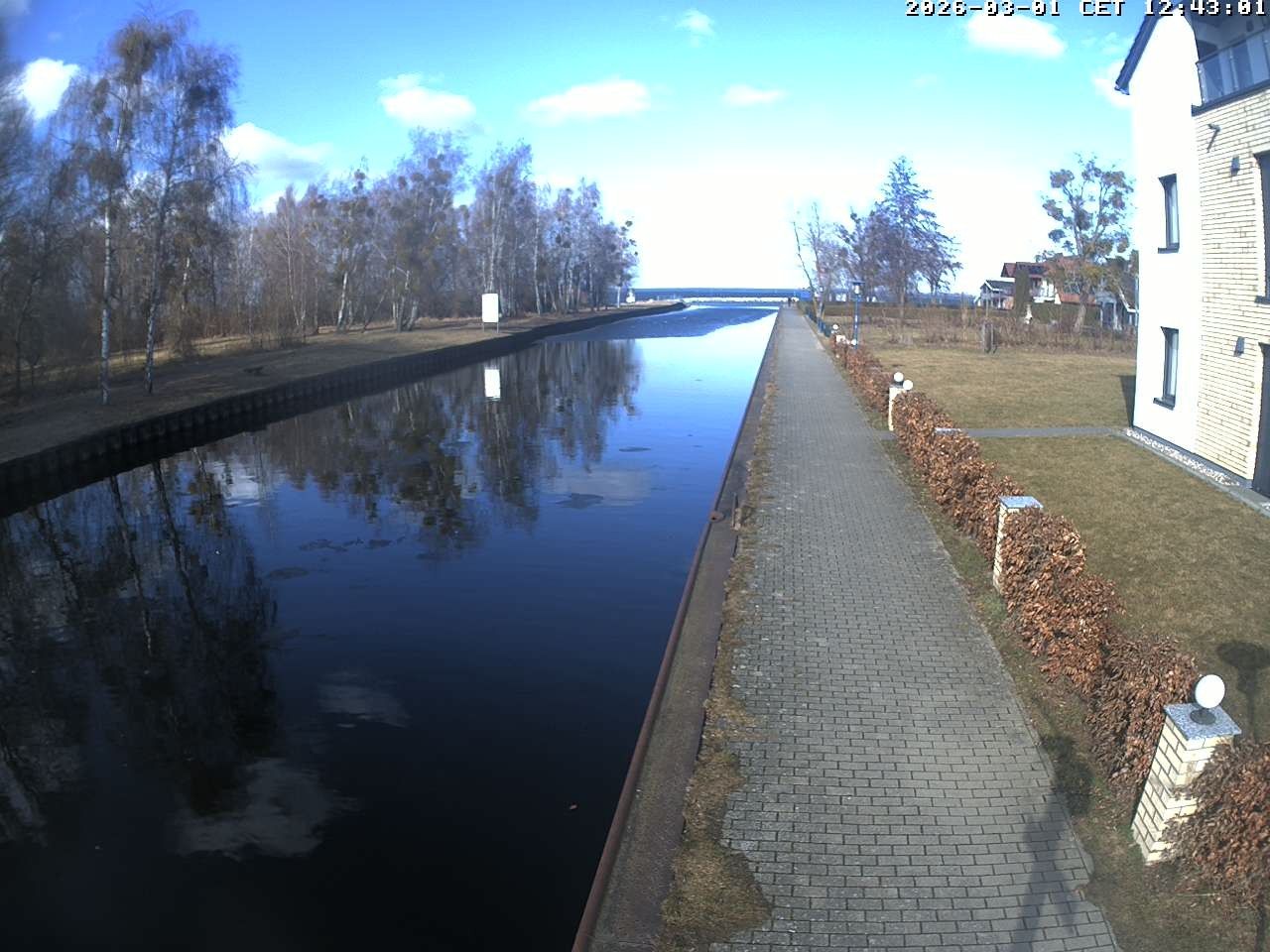 Archiv Foto Webcam Hafendorf Müritz: Kanal vom Claassee zur Müritz