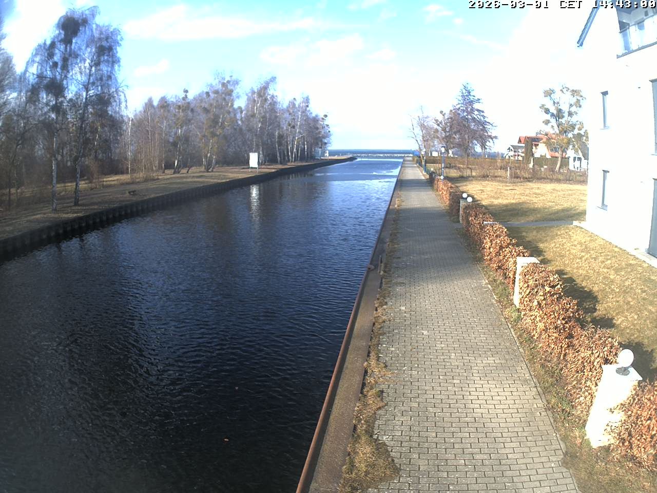 Archiv Foto Webcam Hafendorf Müritz: Kanal vom Claassee zur Müritz