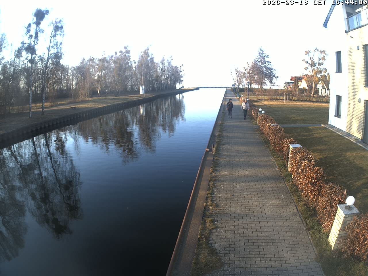 Archiv Foto Webcam Hafendorf Müritz: Kanal vom Claassee zur Müritz
