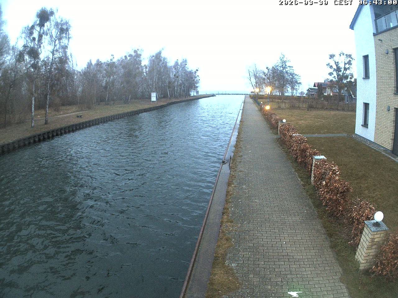 Archiv Foto Webcam Hafendorf Müritz: Kanal vom Claassee zur Müritz