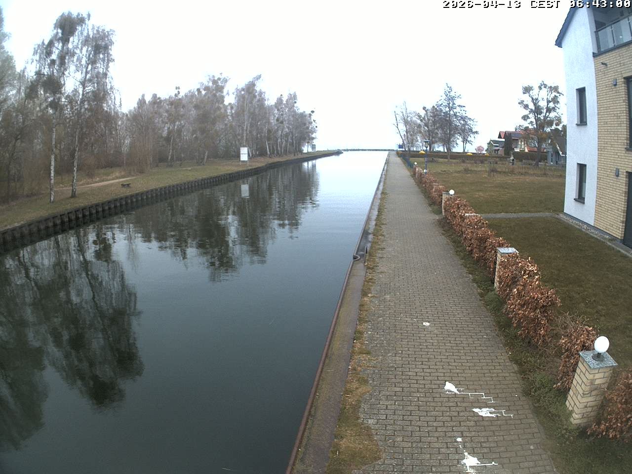 Archiv Foto Webcam Hafendorf Müritz: Kanal vom Claassee zur Müritz