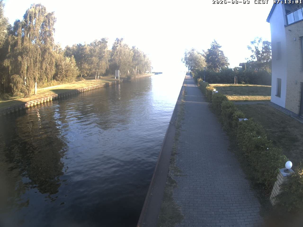 Archiv Foto Webcam Hafendorf Müritz: Kanal vom Claassee zur Müritz