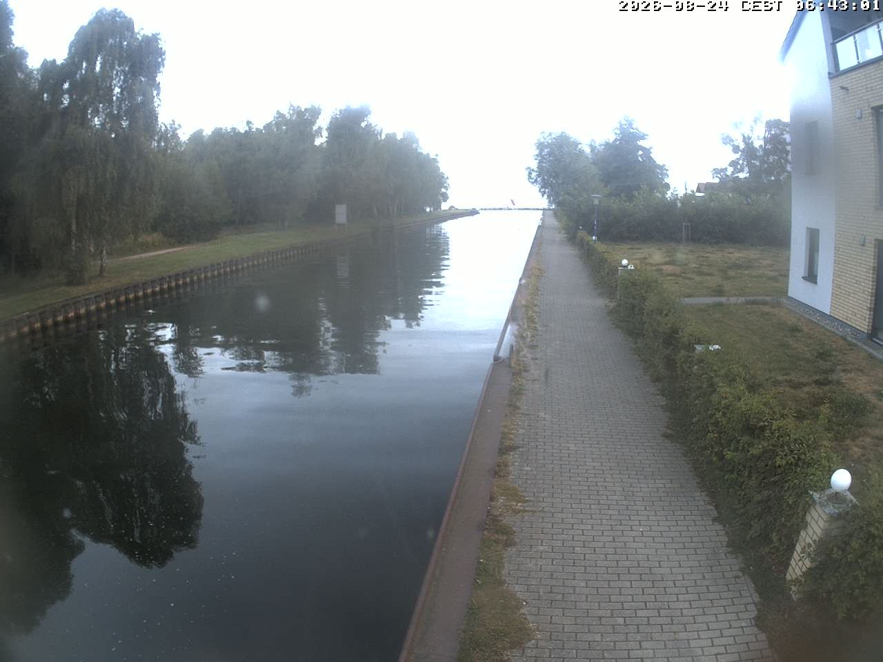 Archiv Foto Webcam Hafendorf Müritz: Kanal vom Claassee zur Müritz