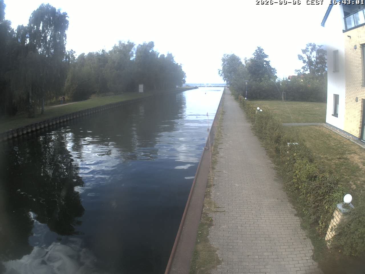 Archiv Foto Webcam Hafendorf Müritz: Kanal vom Claassee zur Müritz