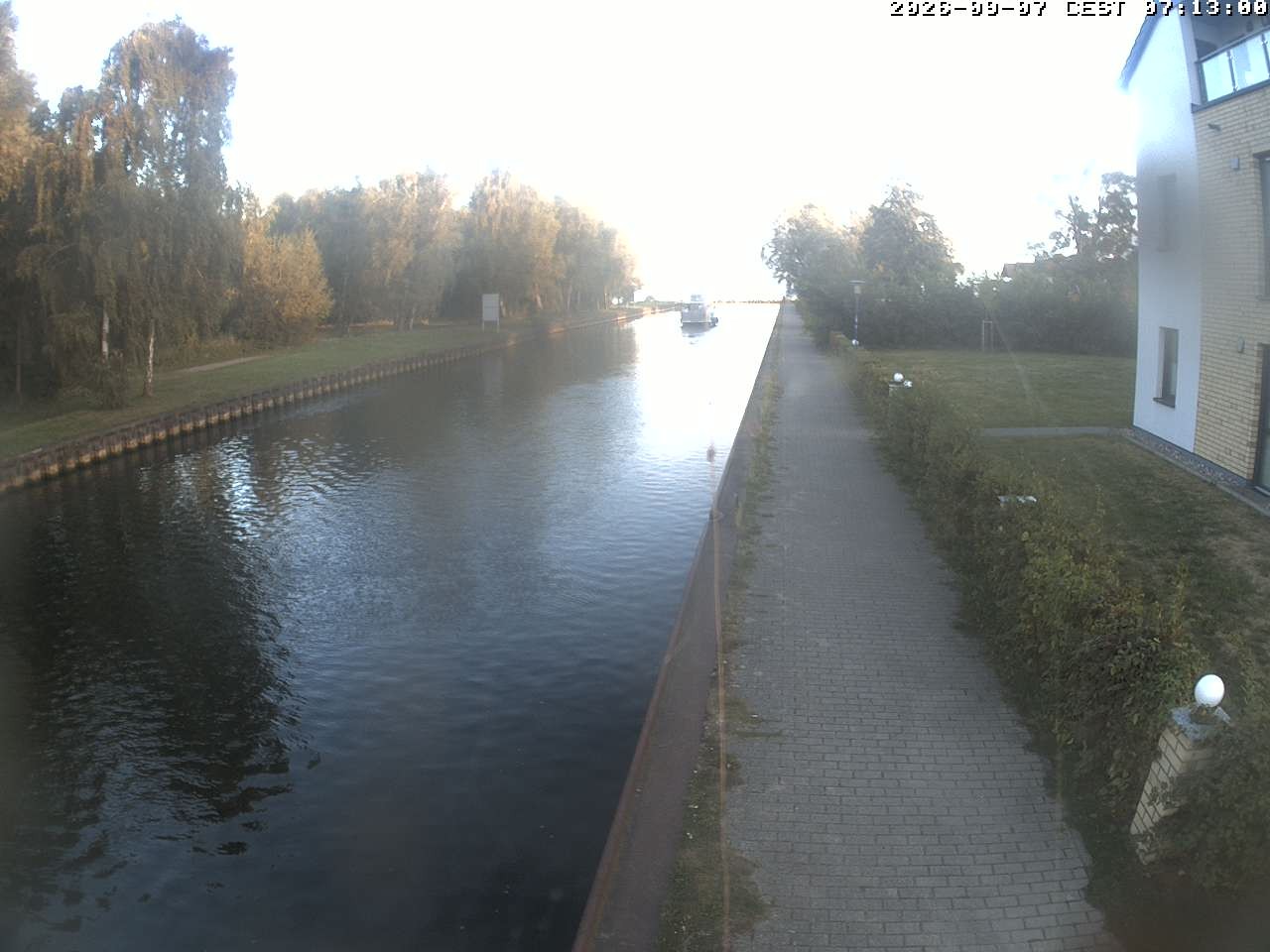 Archiv Foto Webcam Hafendorf Müritz: Kanal vom Claassee zur Müritz