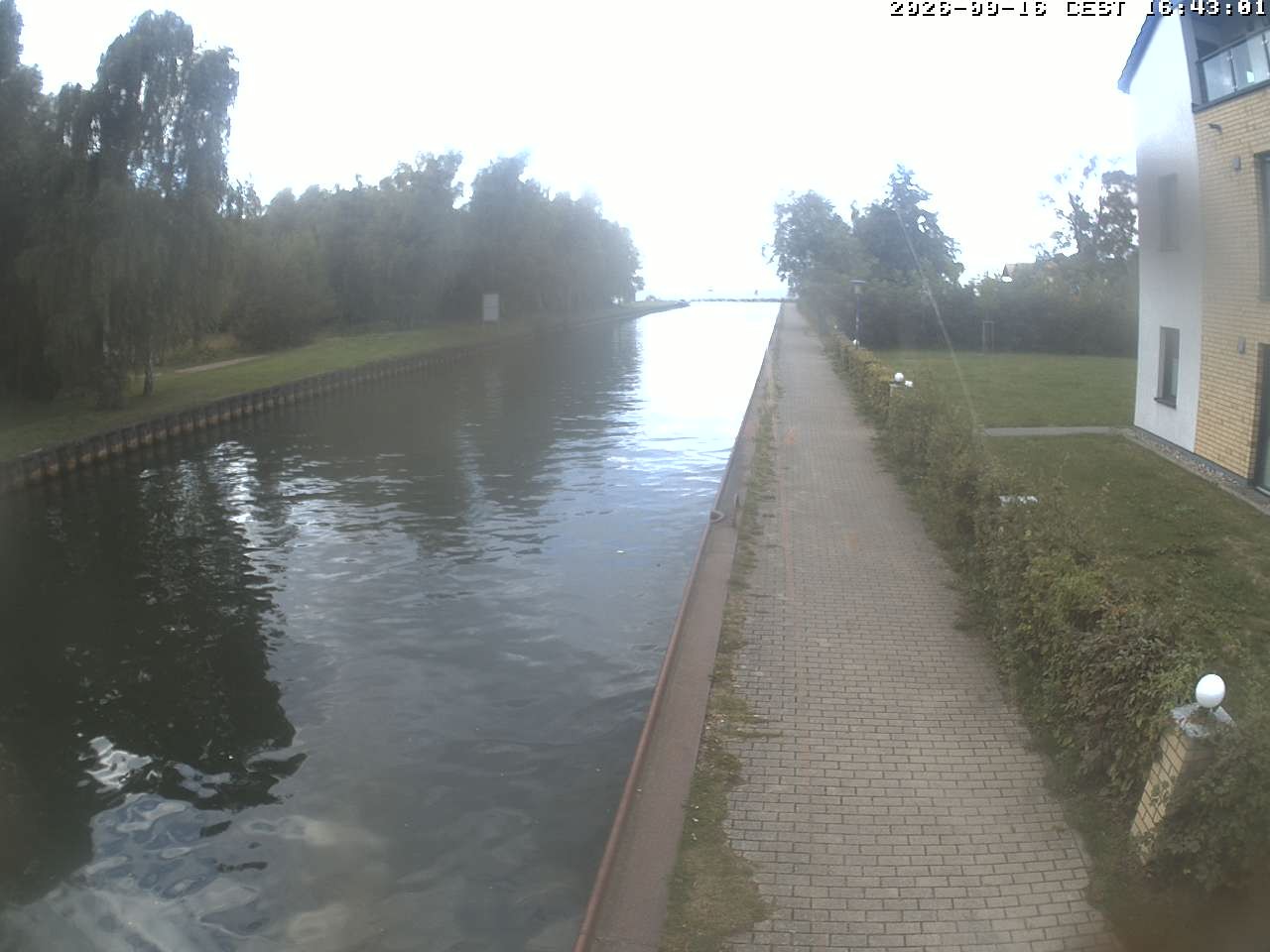 Archiv Foto Webcam Hafendorf Müritz: Kanal vom Claassee zur Müritz