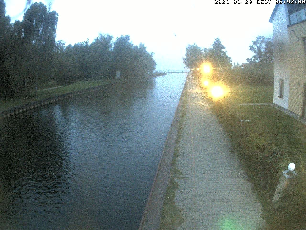 Archiv Foto Webcam Hafendorf Müritz: Kanal vom Claassee zur Müritz