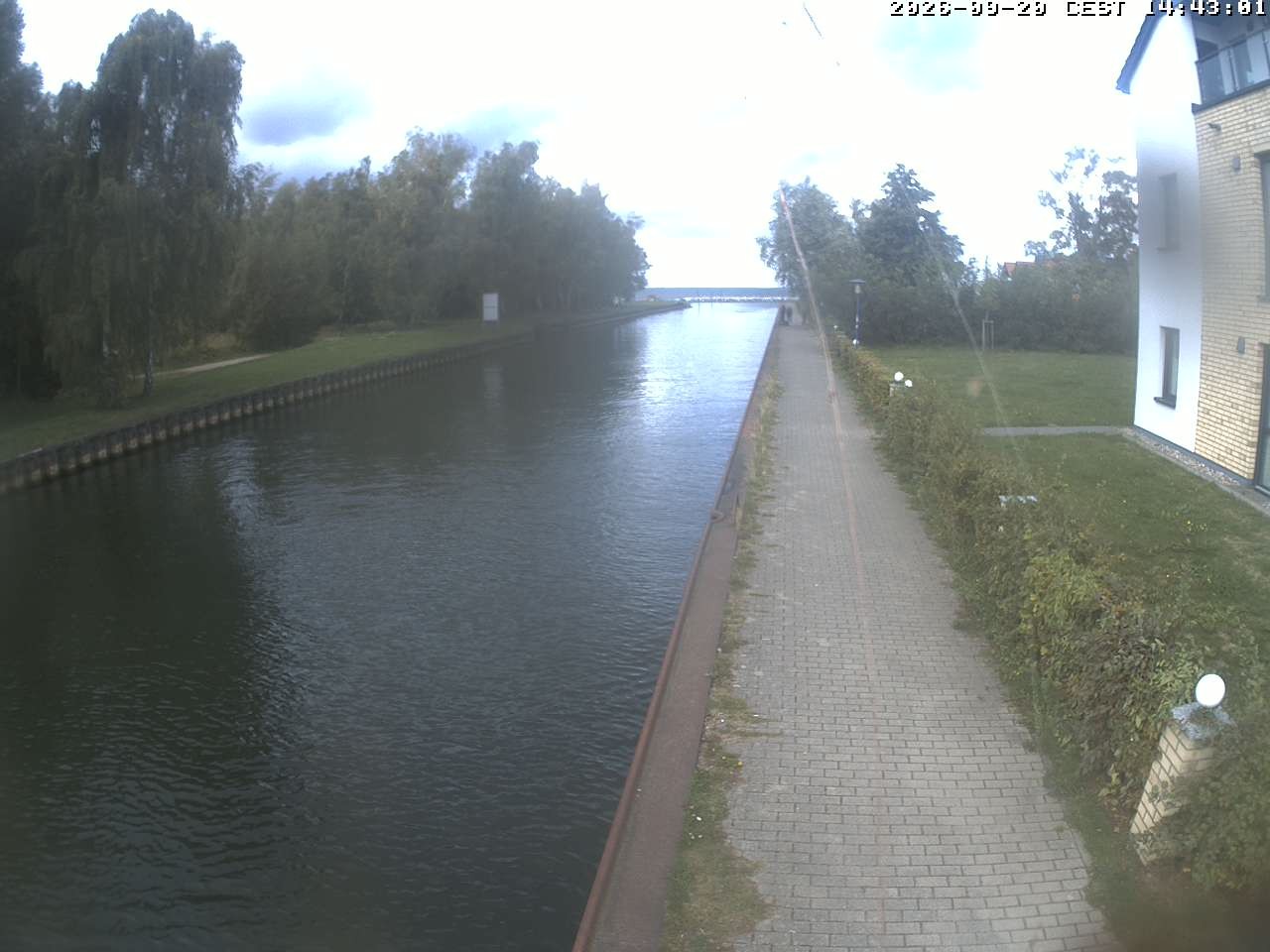 Archiv Foto Webcam Hafendorf Müritz: Kanal vom Claassee zur Müritz