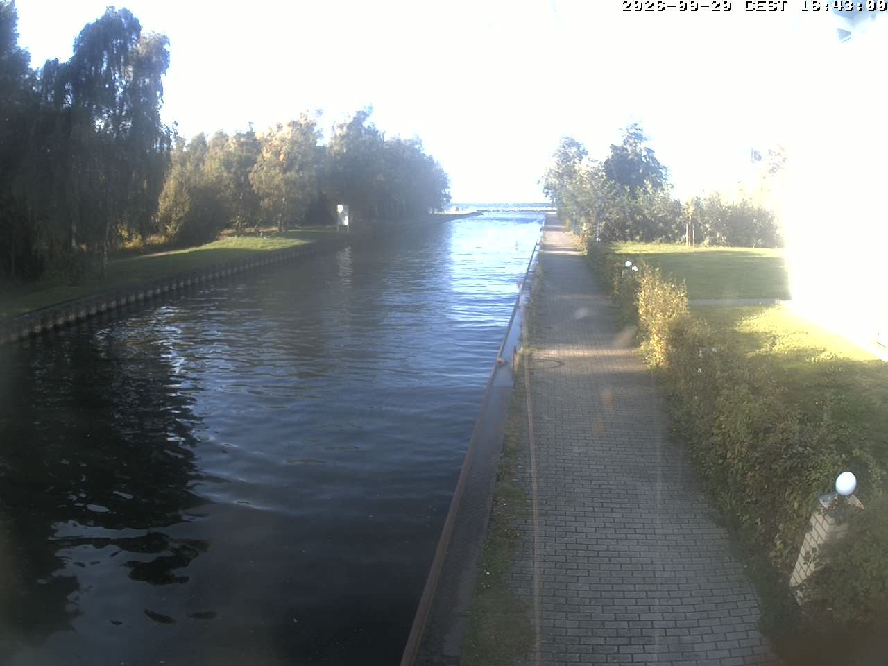 Archiv Foto Webcam Hafendorf Müritz: Kanal vom Claassee zur Müritz