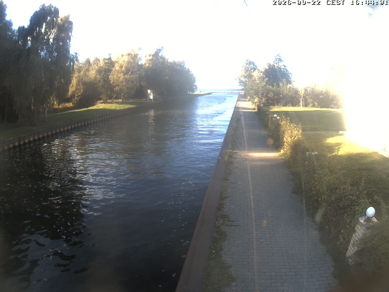 Archiv Foto Webcam Hafendorf Müritz: Kanal vom Claassee zur Müritz
