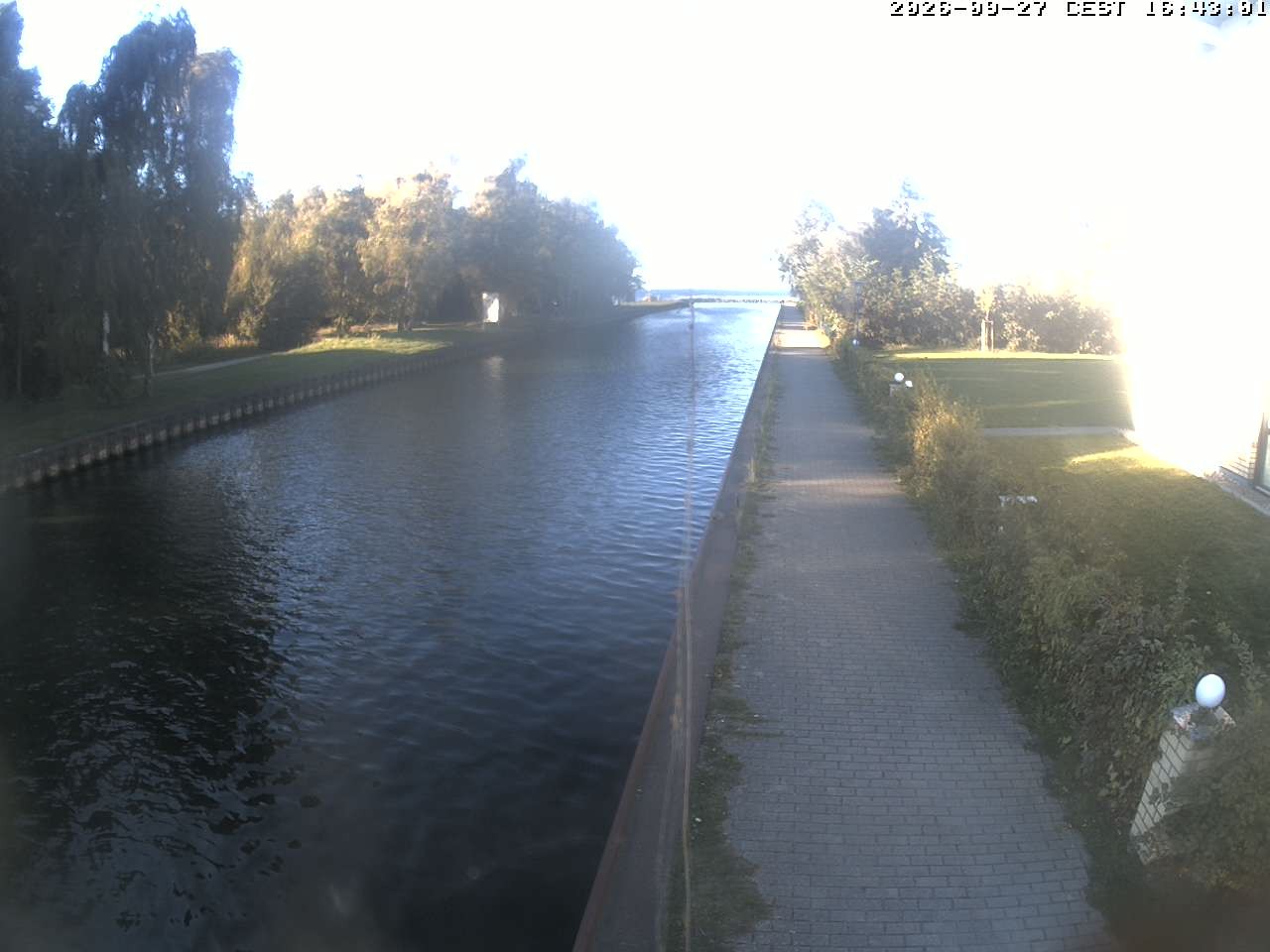 Archiv Foto Webcam Hafendorf Müritz: Kanal vom Claassee zur Müritz
