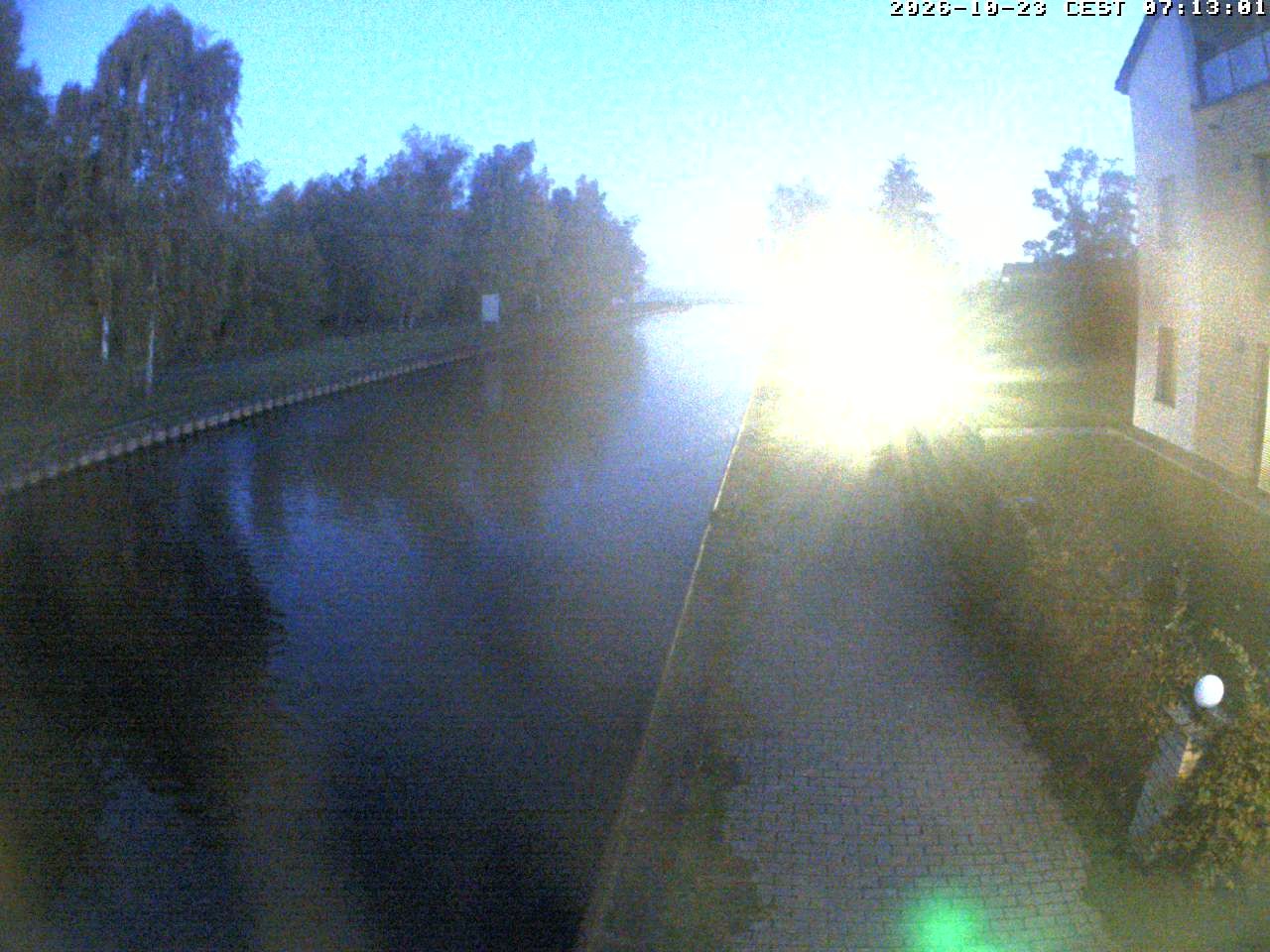 Archived image Webcam Canal Müritz - Claassee