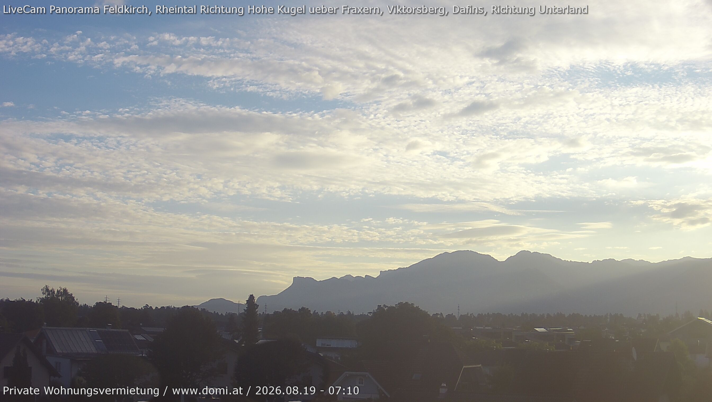 Archived image Webcam View from Feldkirch over the Rhine Valley to the Hohe Kugel