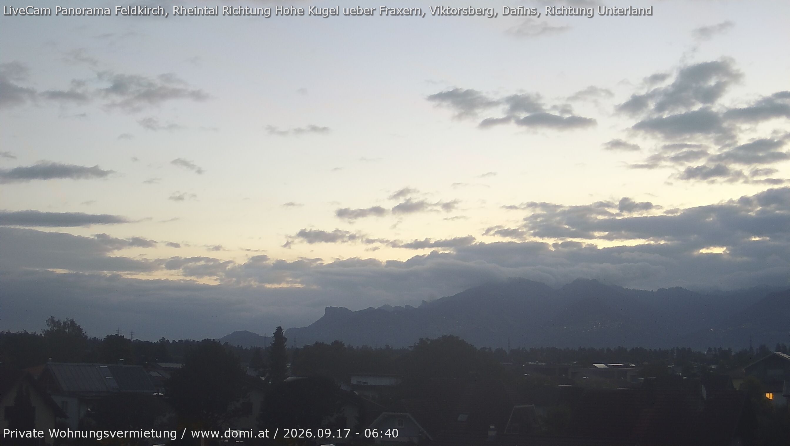 Archived image Webcam View from Feldkirch over the Rhine Valley to the Hohe Kugel