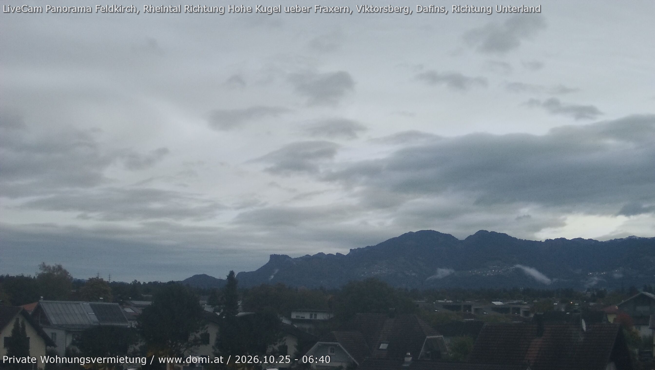Archived image Webcam View from Feldkirch over the Rhine Valley to the Hohe Kugel