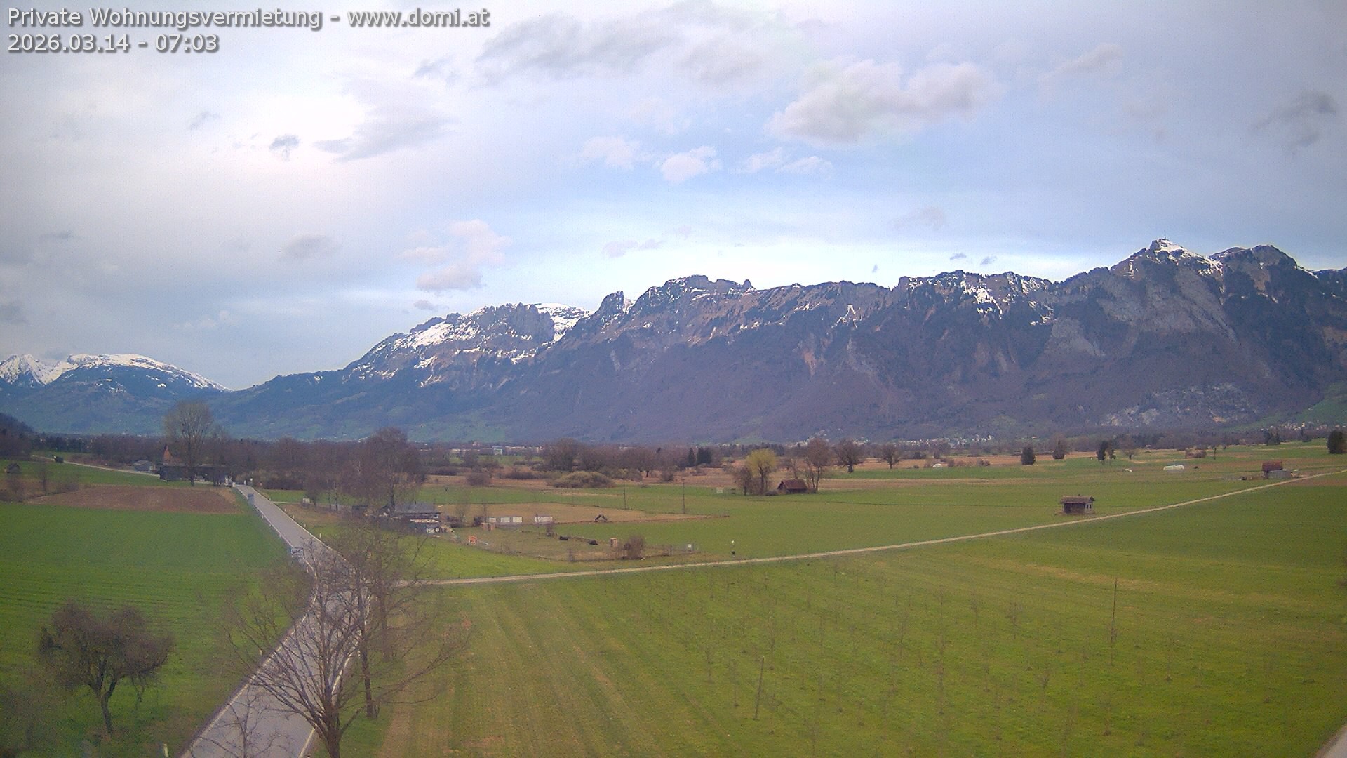 Archiv Foto Webcam Ausblick von Feldkirch auf Hohen Kasten, Furgglenfirst und Kamor