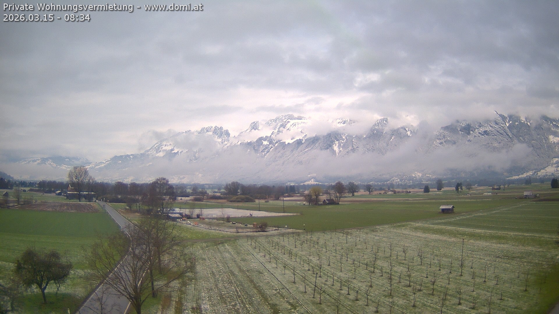 Archived image Webcam View of the Hoher Kasten, Furgglenfirst and Kamor from Feldkirch