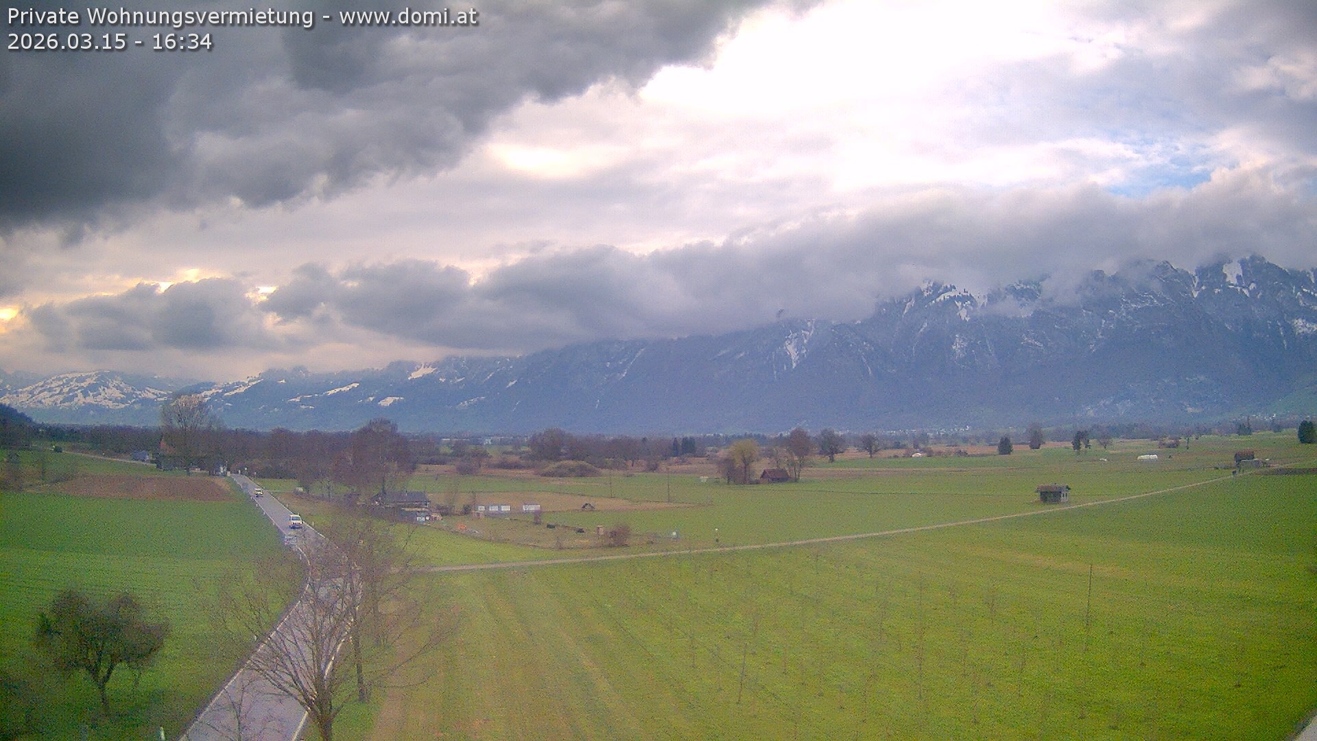 Archived image Webcam View of the Hoher Kasten, Furgglenfirst and Kamor from Feldkirch