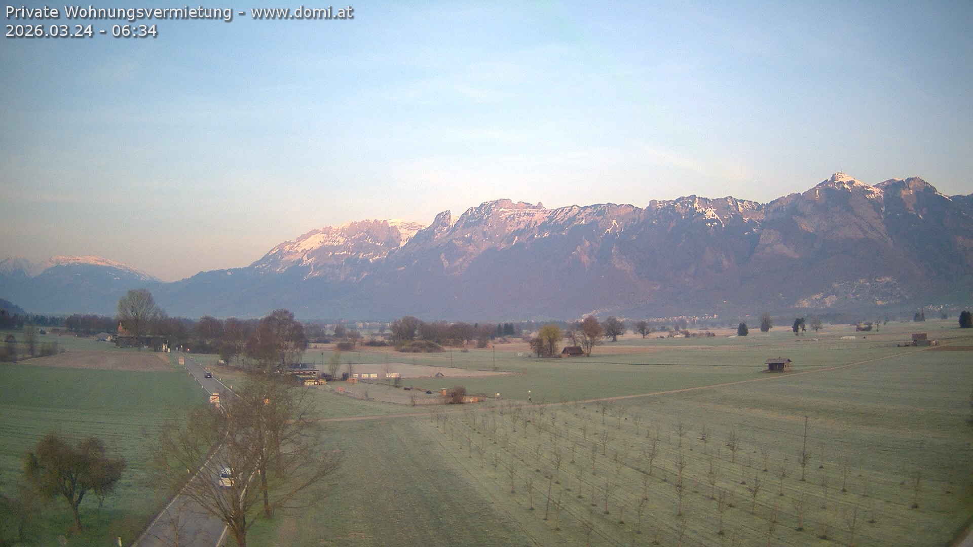 Archived image Webcam View of the Hoher Kasten, Furgglenfirst and Kamor from Feldkirch