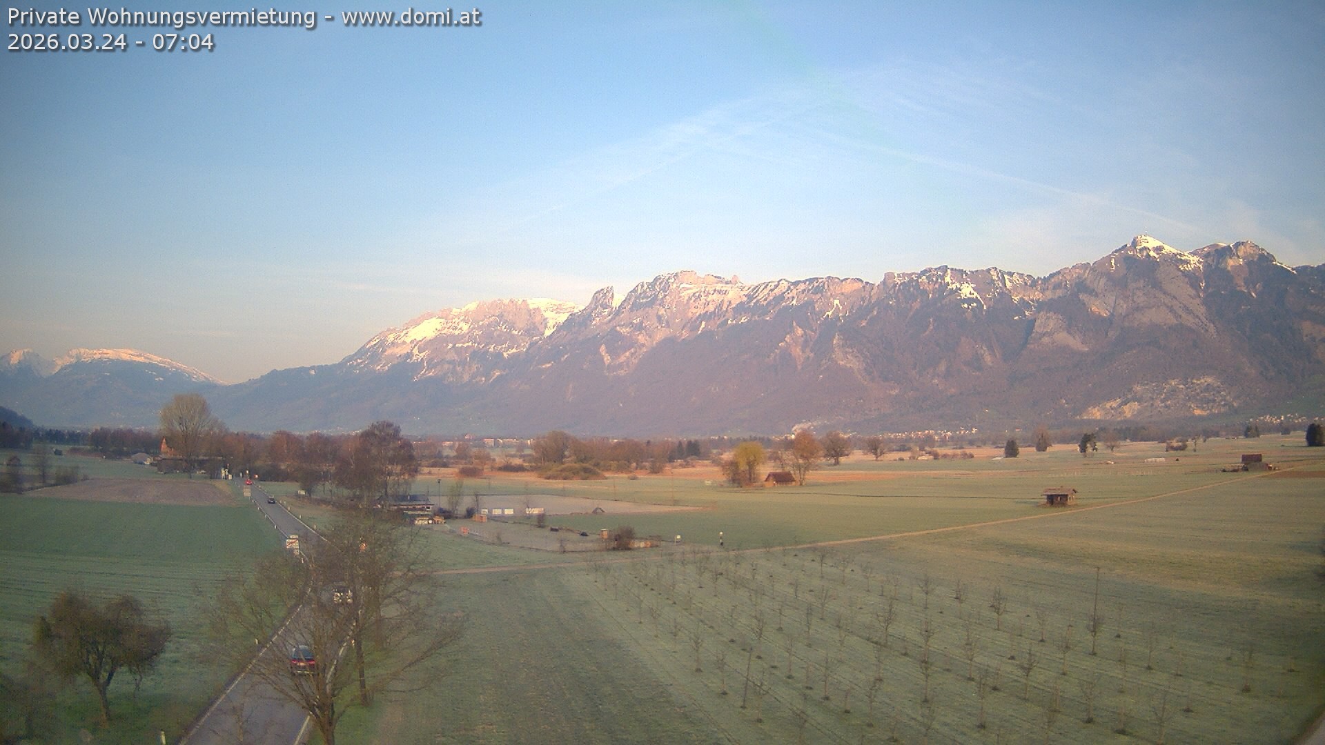 Archived image Webcam View of the Hoher Kasten, Furgglenfirst and Kamor from Feldkirch