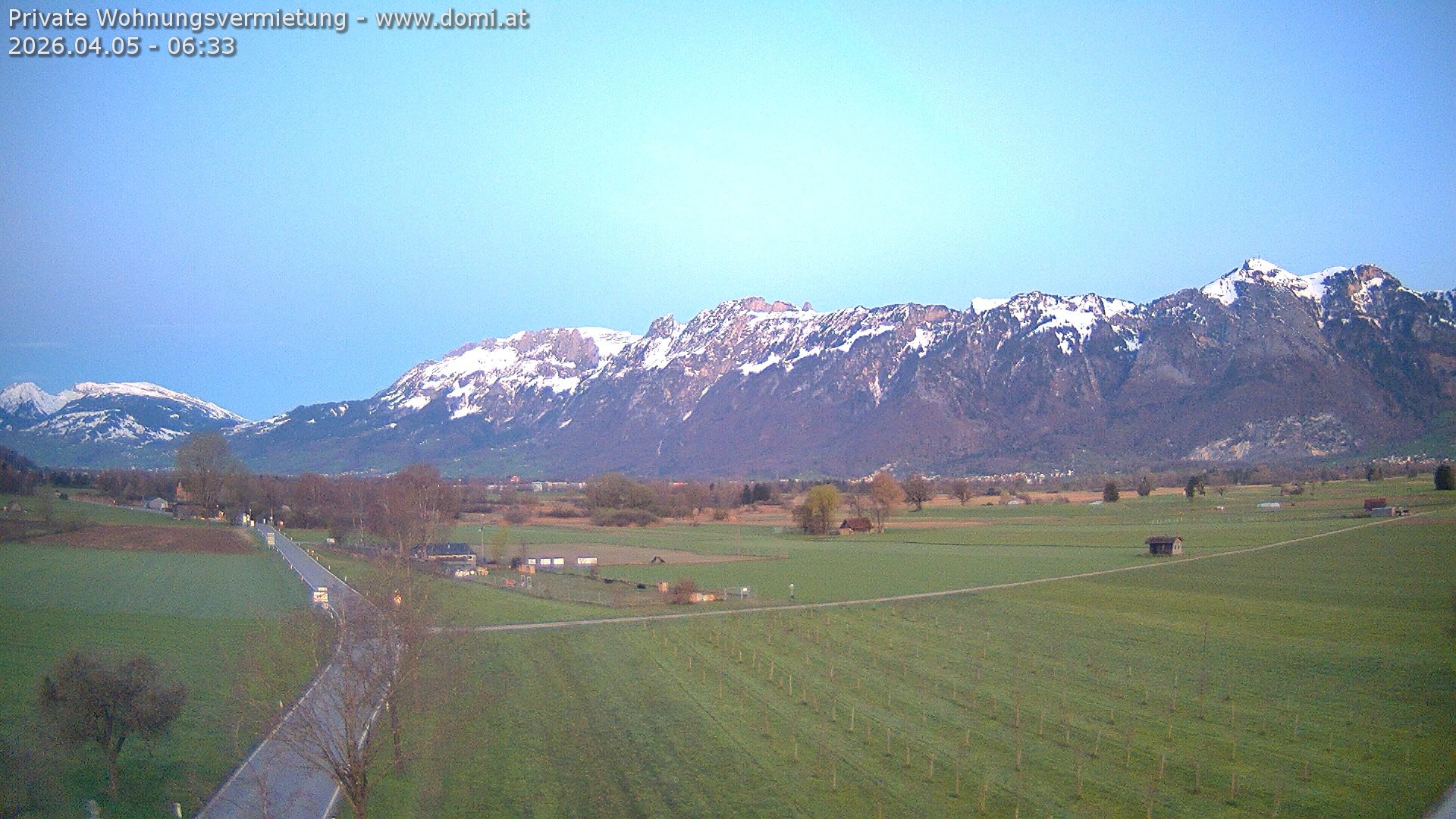 Archived image Webcam View of the Hoher Kasten, Furgglenfirst and Kamor from Feldkirch